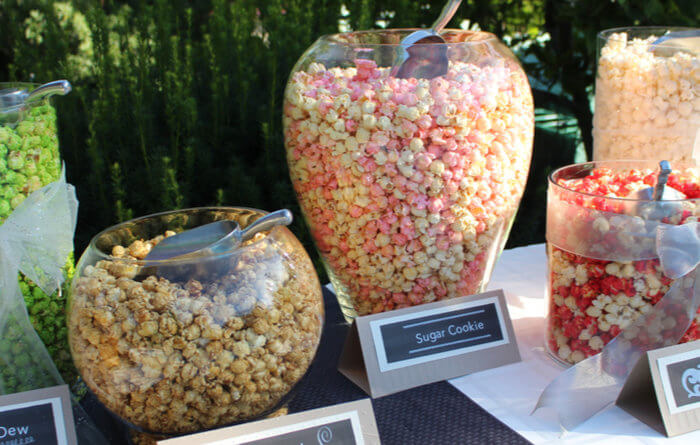 How Do You Set Up a Popcorn Bar for a Wedding